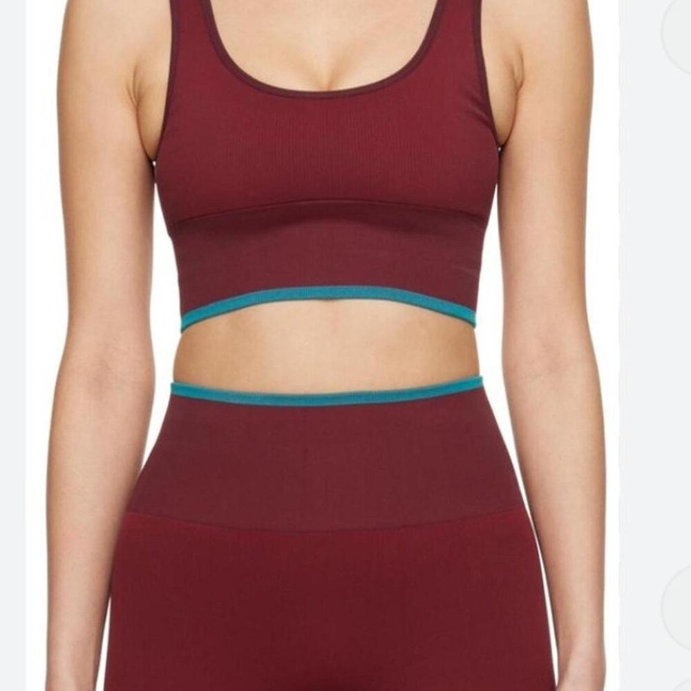 Outdoor Voices Seamless Rib Longline Bra & 7/8 Leggings | Bra (M) & Bottoms (S)